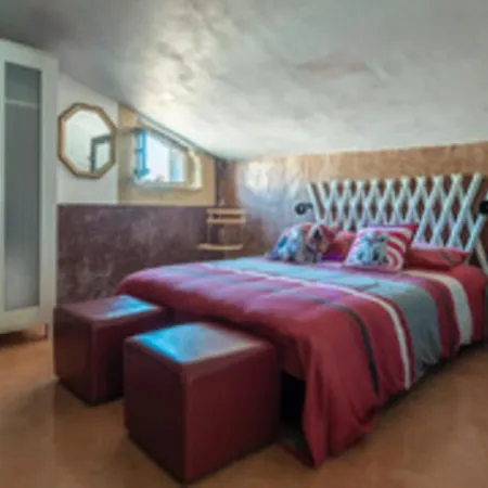 Maison Atypique Avec Piscine Сasa de vacaciones