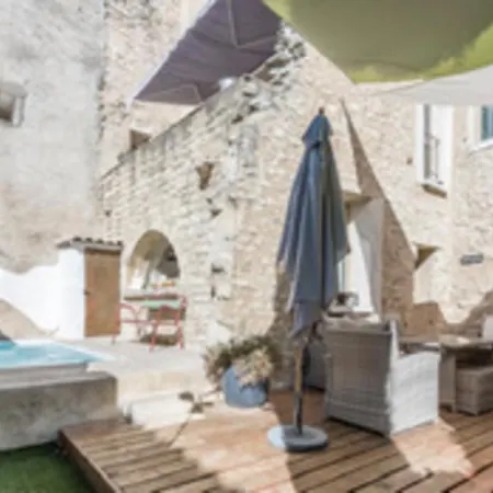Maison Atypique Avec Piscine Saint-Michel-lʼObservatoire